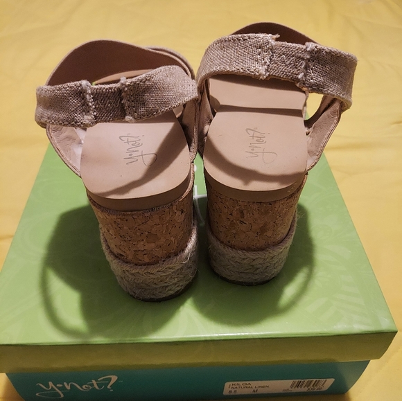 Sandals - Picture 4 of 6